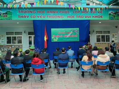 Phát động ngày tết trồng cây theo lời Chủ Tịch Hồ Chí Minh.