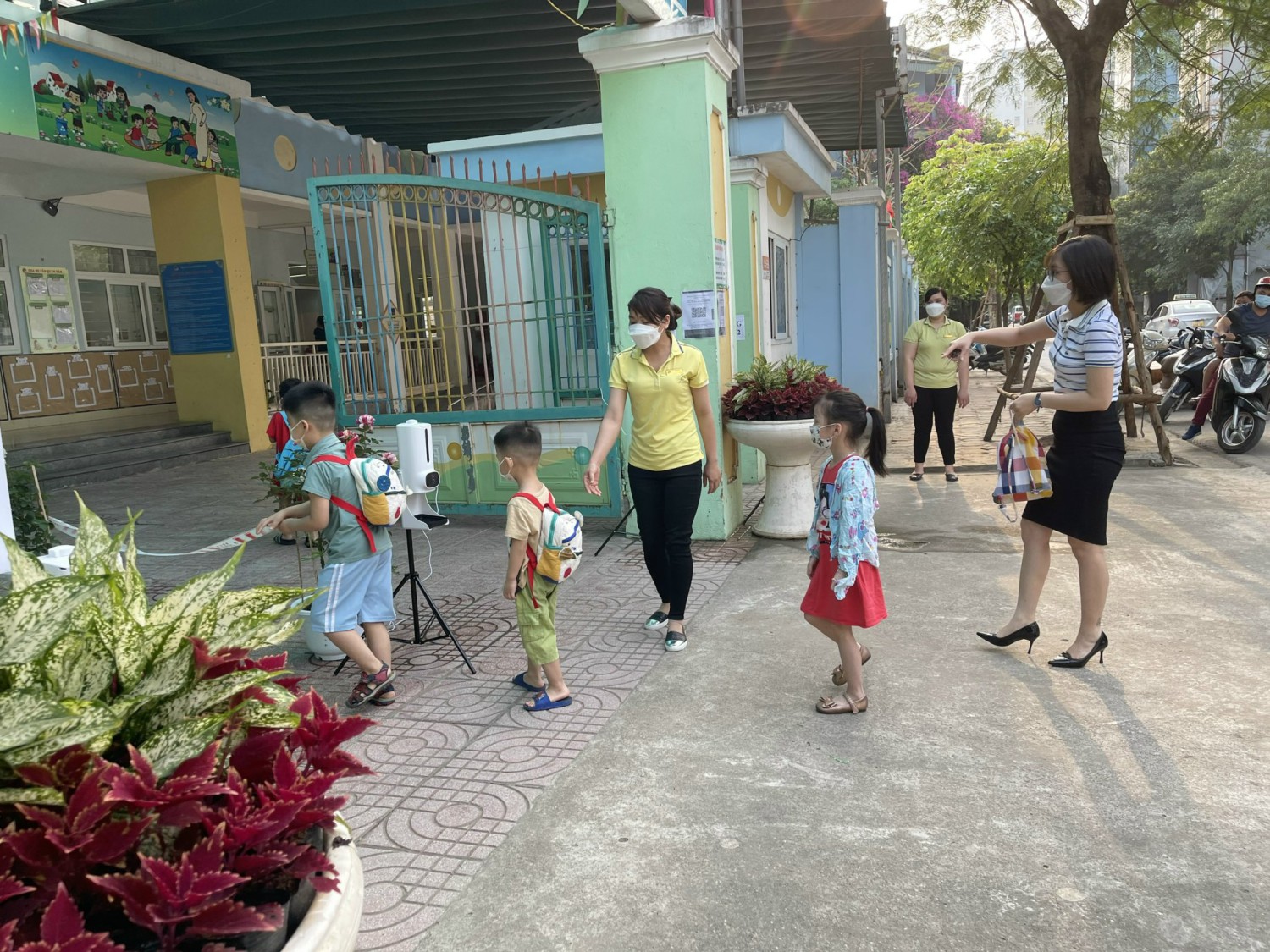 z3381370464419 50d4ea7c064cdb6106af80e1b73207f1