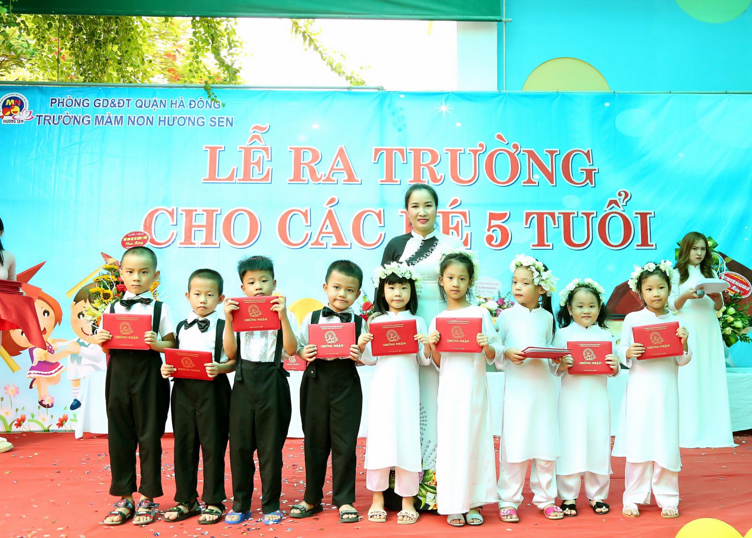 z1971193561657 8bec2bbe106253f5e501a4da6c6ab504