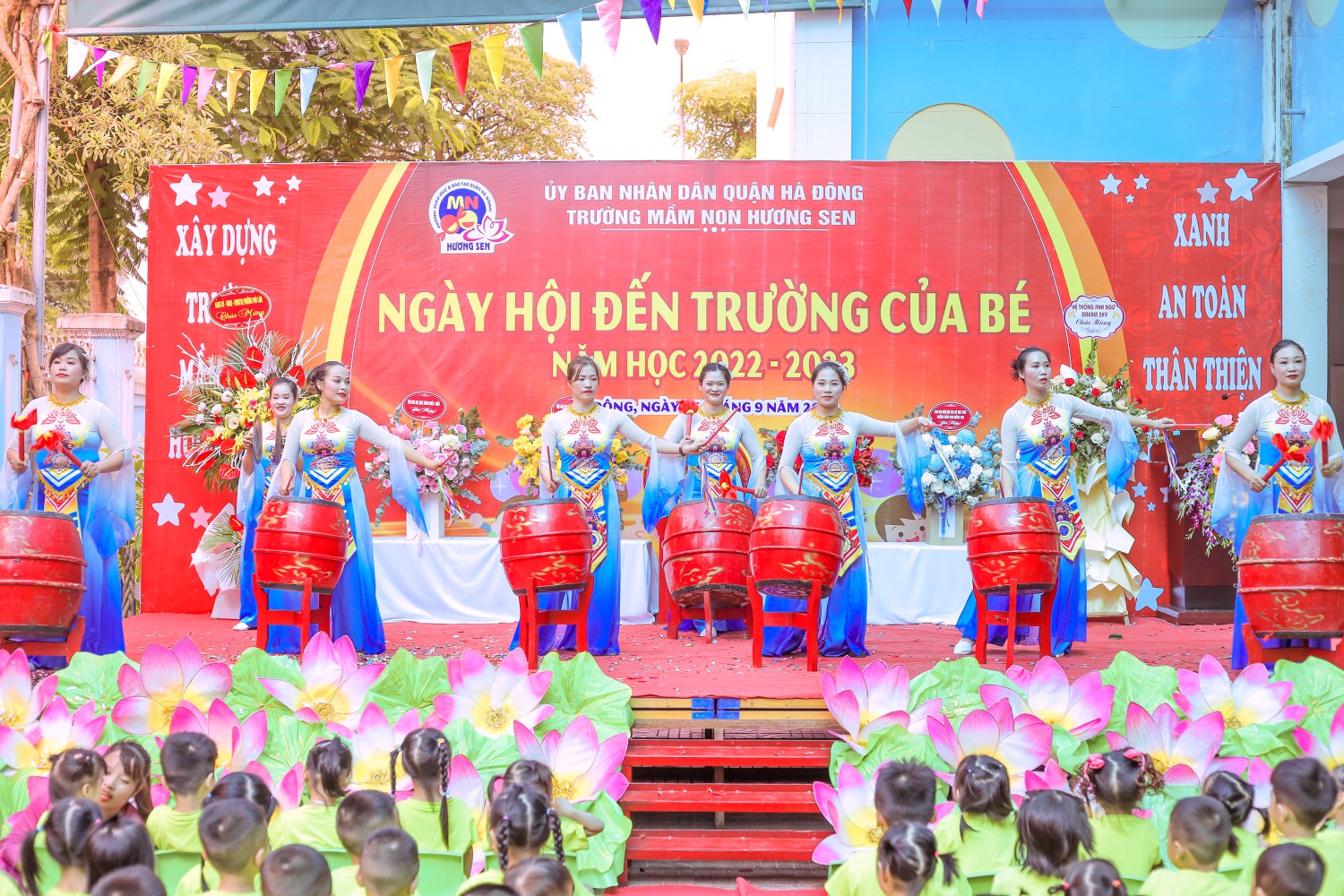 41C986E3 D975 4F7F 8EDE 55586335D31C